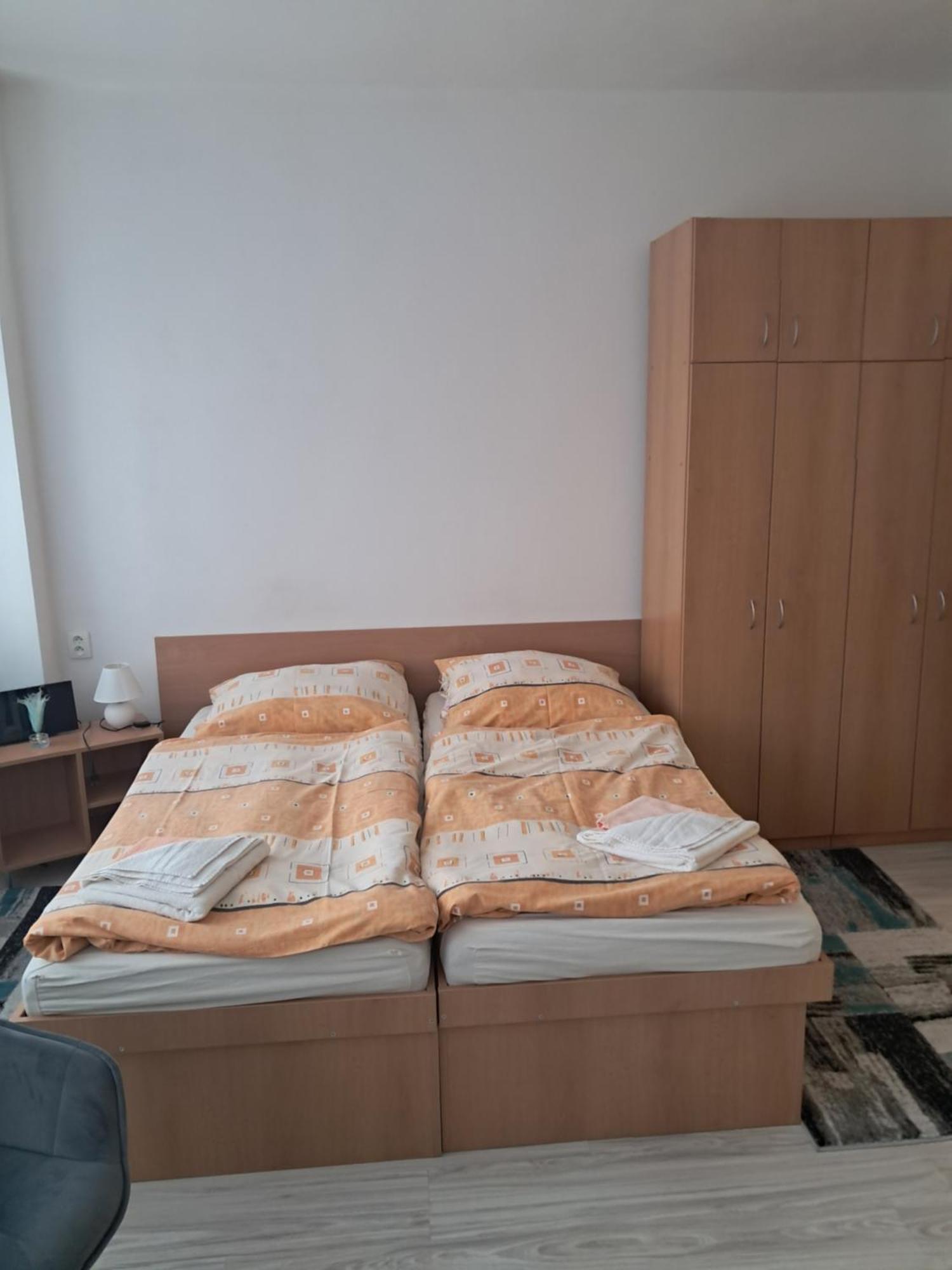 科希策 Sd Urbankova 2旅舍 外观 照片